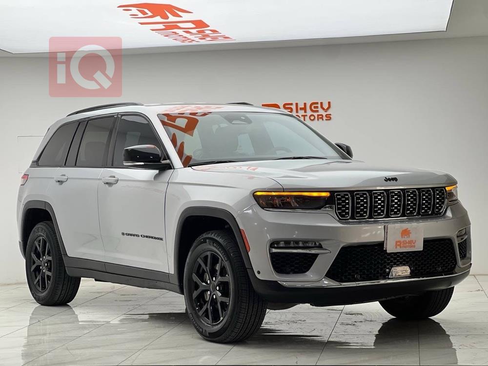 جیپ گراند شیرۆکی